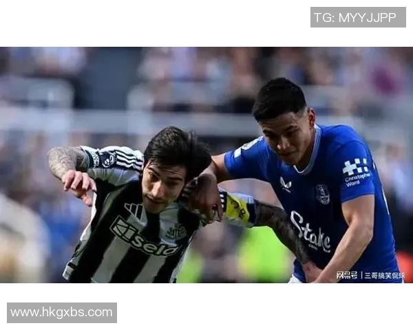 曼联主场迎战维拉争夺英超积分榜关键战役